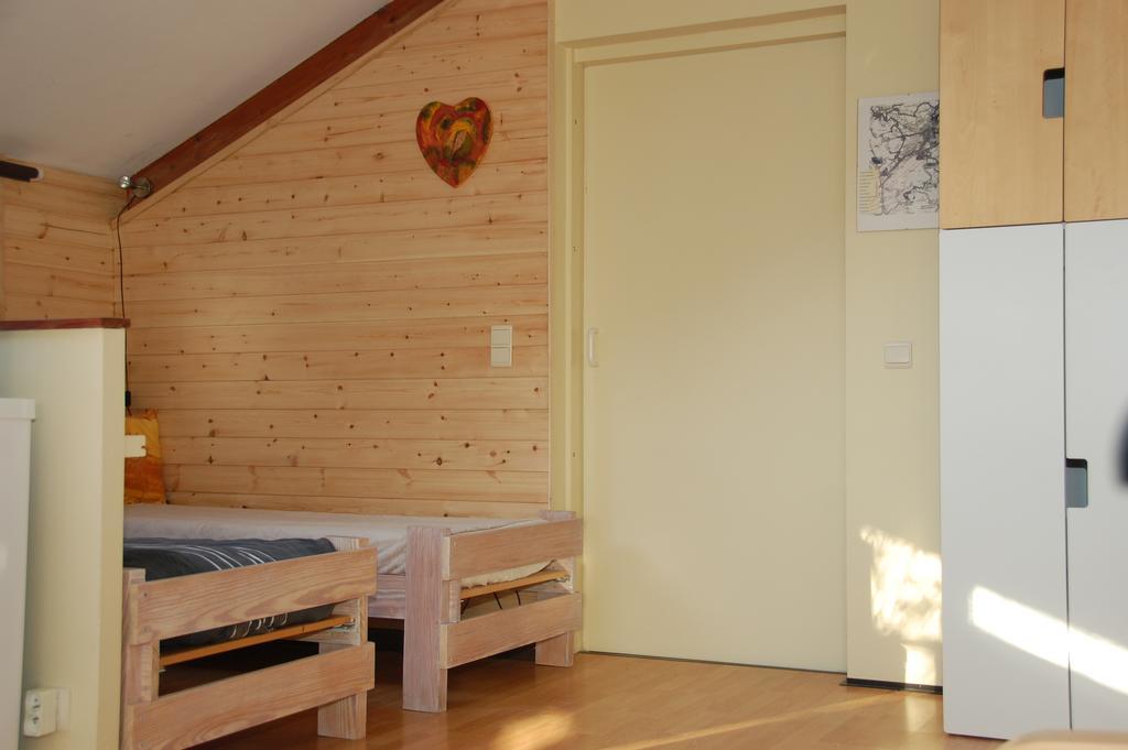 Vakantiestudio 'Kleine Johannes' Duffel Exterior foto